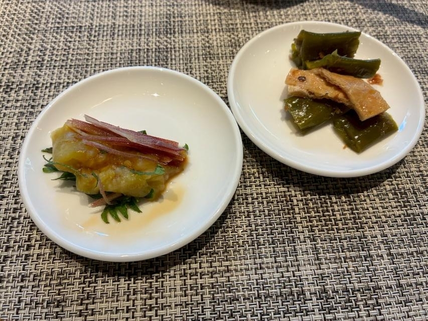 ヒルトン京都 朝食 茄子とミョウガの和え物 万願寺と焼京揚げの生姜醤油和え