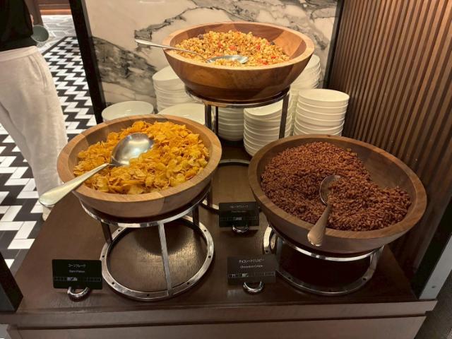 ヒルトン京都 朝食 コーンフレーク類