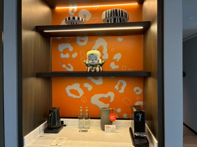 キャノピー大阪 ジュニアコーナースイート コーヒーエリア