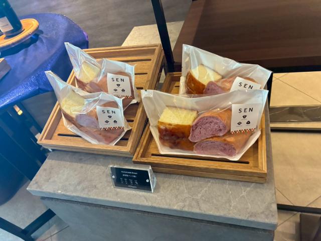 ダブルツリーbyヒルトン大阪城 売店 SEN マーケット パン