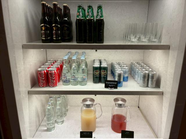 ダブルツリーbyヒルトン大阪城 エグゼクティブラウンジ イブニングカクテル コーラ ビール