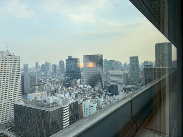 ヒルトン大阪 部屋から見た眺望 淀屋橋川