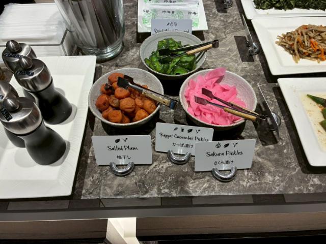 ヒルトン大阪 エグゼクティブラウンジ 朝食 漬物