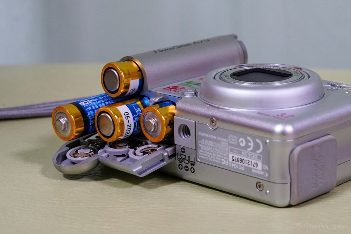 ジャンク品のデジカメ「PowerShot A70」でおもひでぽろぽろ ジャンク品のデジカメ「PowerShot A70」でおもひでぽろぽろ