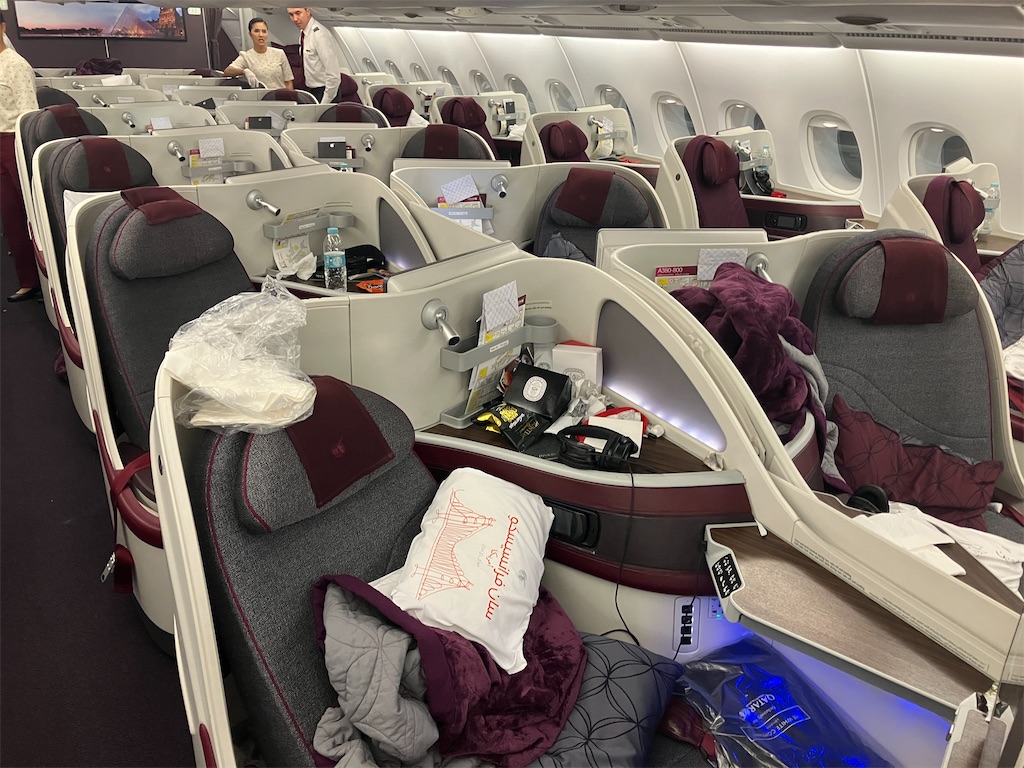 カタール航空 QR835便 バンコク→ドーハ A380エコノミークラス搭乗記
