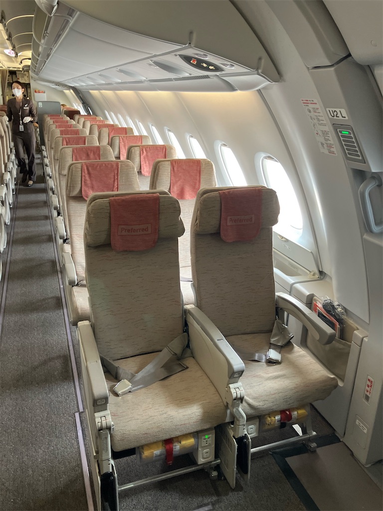OZ114 ソウル仁川→関空 アシアナ航空A380 エコノミークラス搭乗