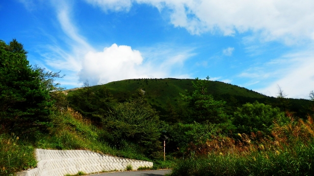 青空と山