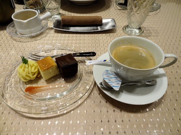 f:id:takajun7777:20151221152417j:image f:id:takajun7777:20151221152417j:image