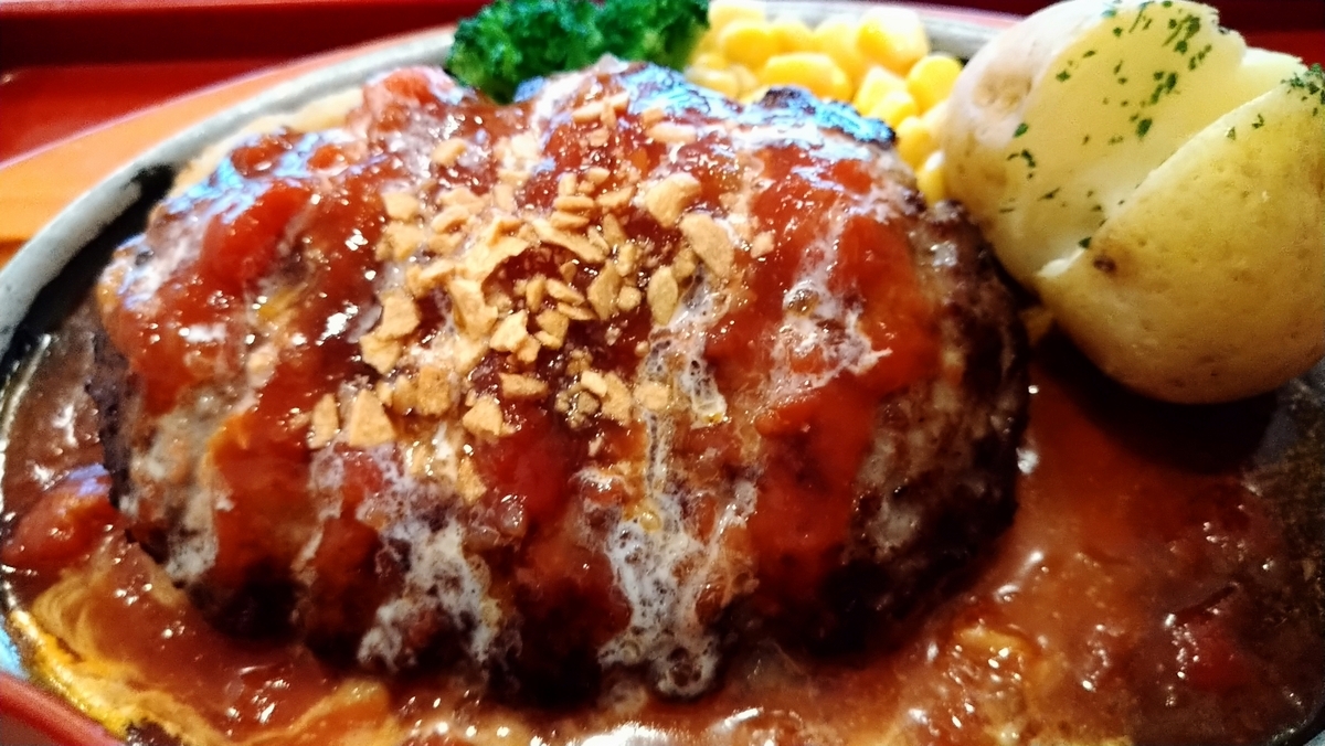 ファミレス【ジョイフル】で【進撃の巨人】コラボメニューを食べ