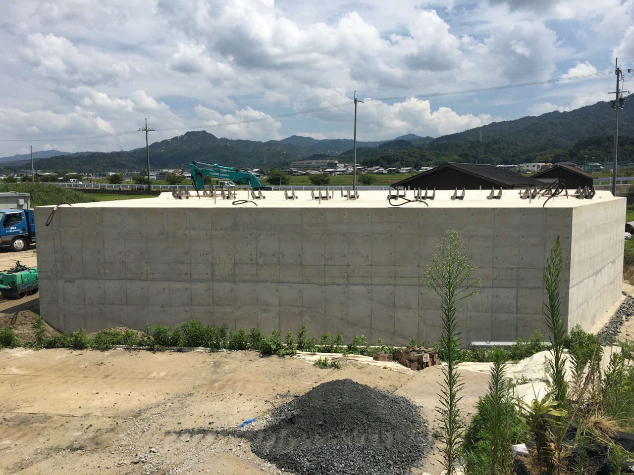 f:id:takatakamanbou:20160821132447j:plain f:id:takatakamanbou:20160821132447j:plain