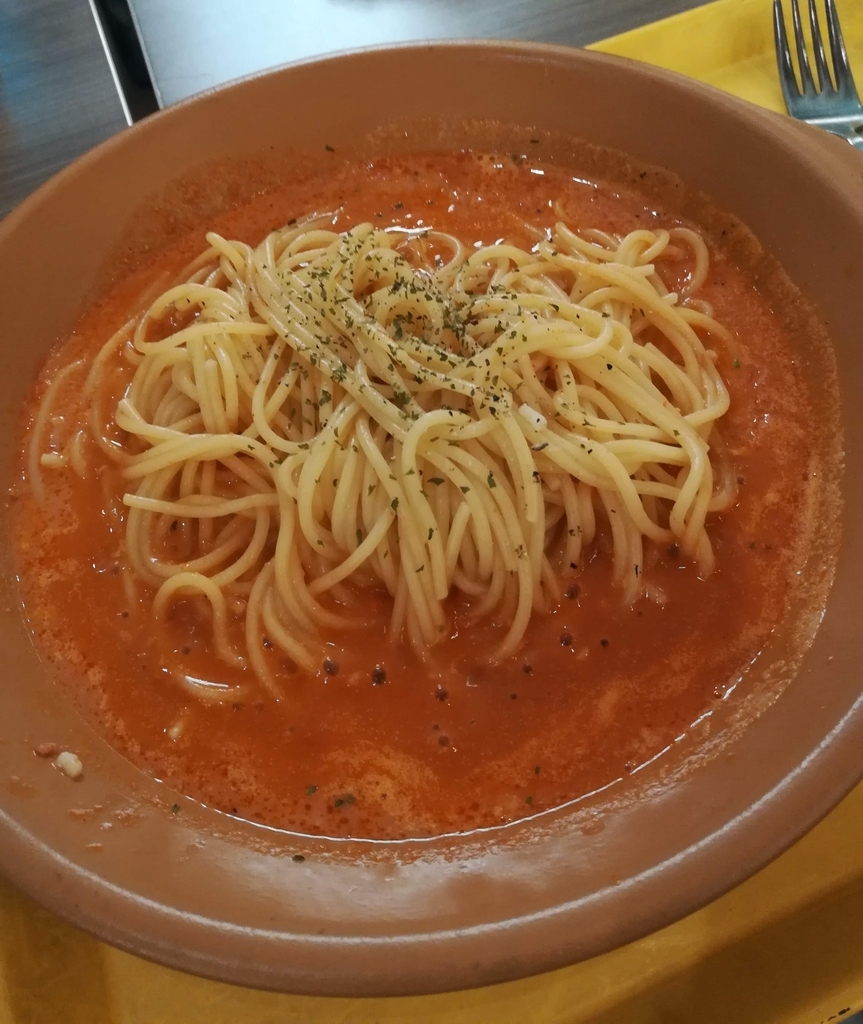 あっつあつのミートソースの生パスタ