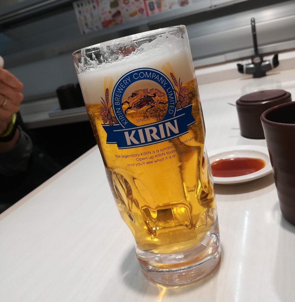 魚べいのビールは税込み496円!パパもうれしい!
