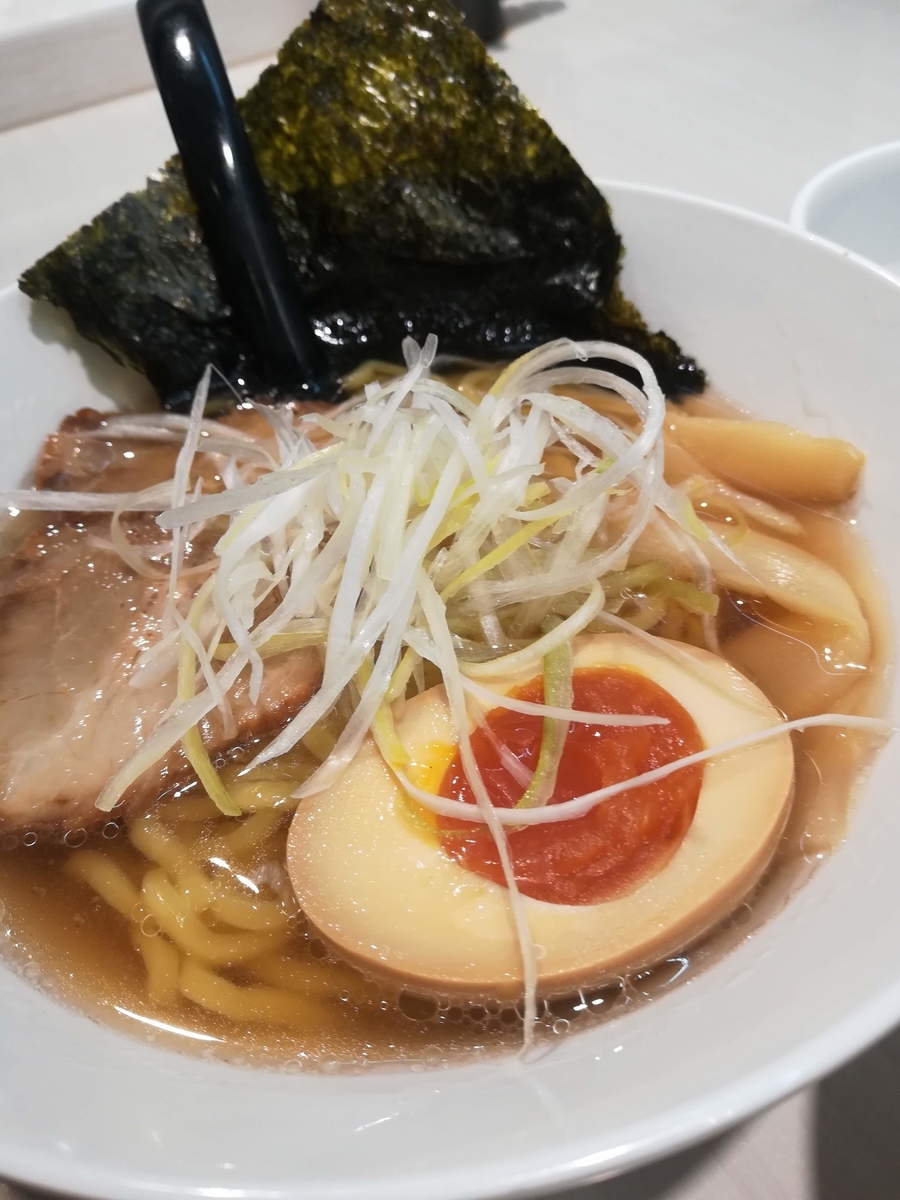 魚べいのラーメンはうまいよ!