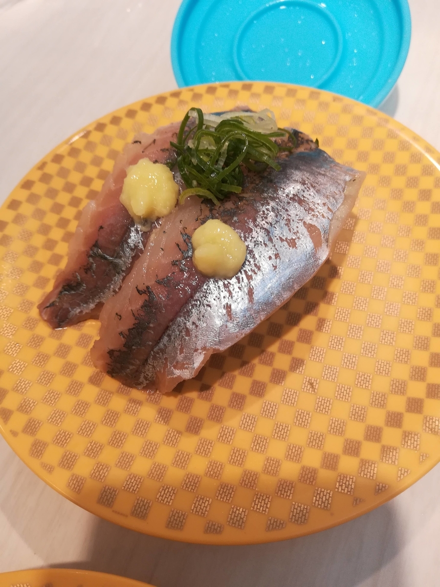 魚べいのあじは新鮮ですね!