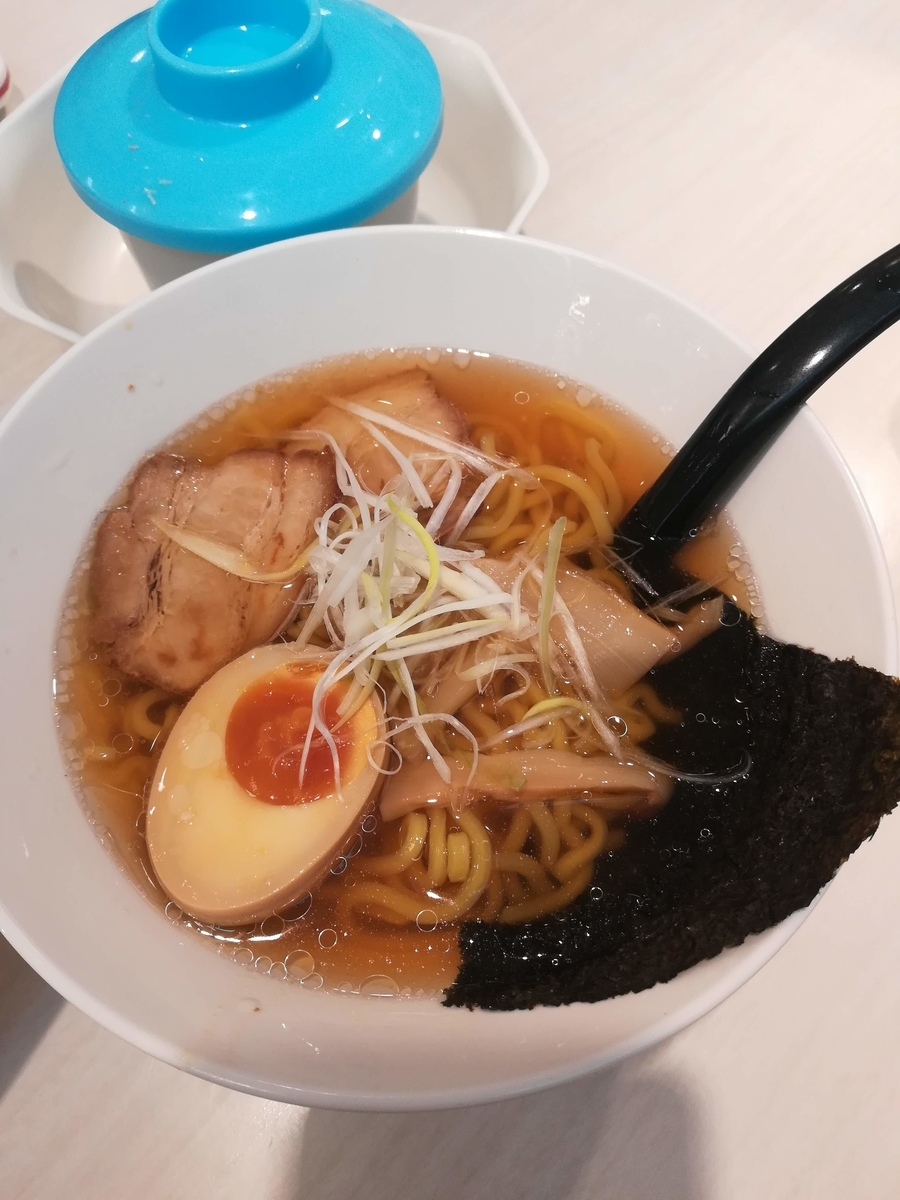 こだわり醤油ラーメン(あっさり）はそこらのラーメン屋よりうまい