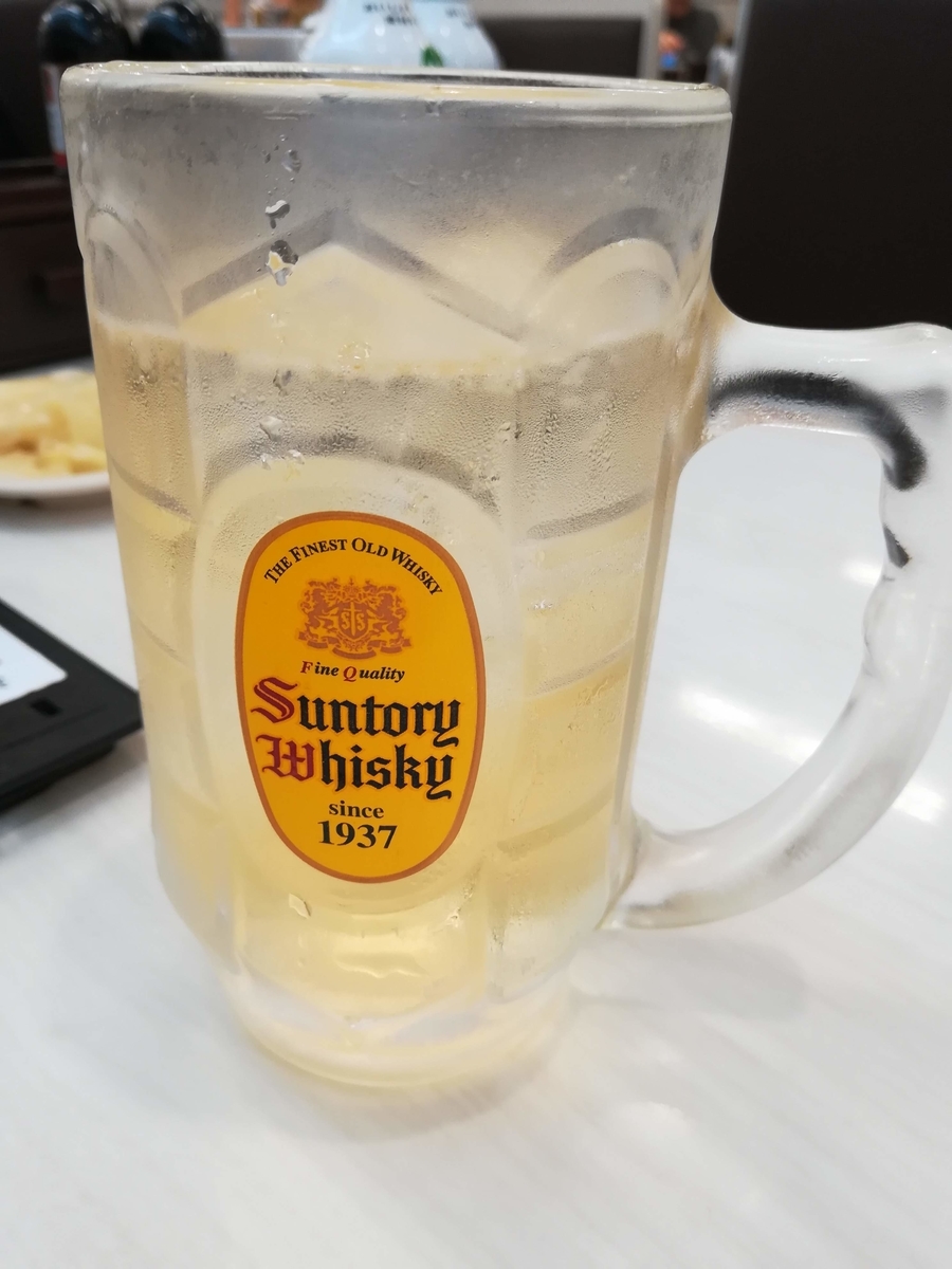 魚べいのハイボール 370円(税別)