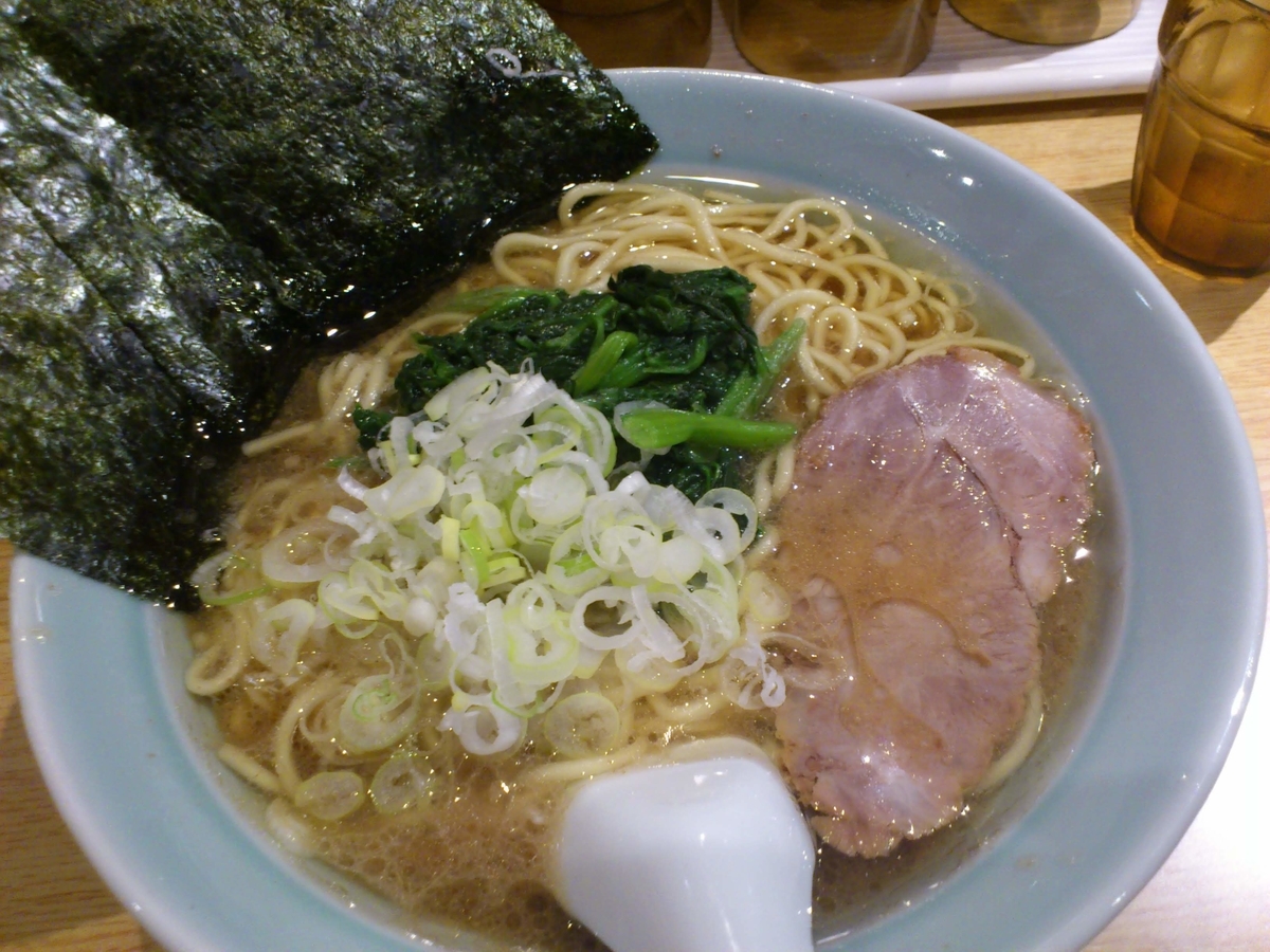 家系ラーメンはお店によっておいしさや楽しみ方がいろいろですね！