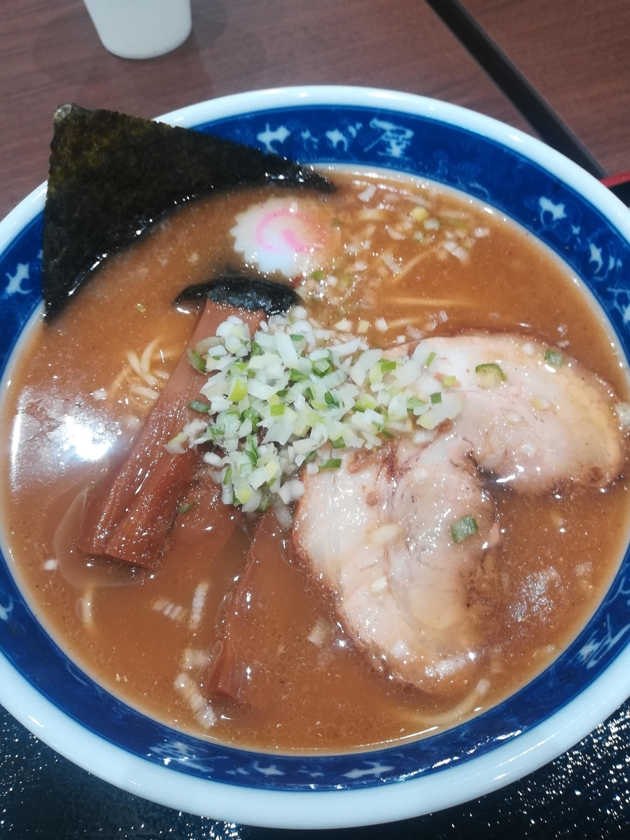 せたが屋のラーメン　おいしそうなオーラがすげえ