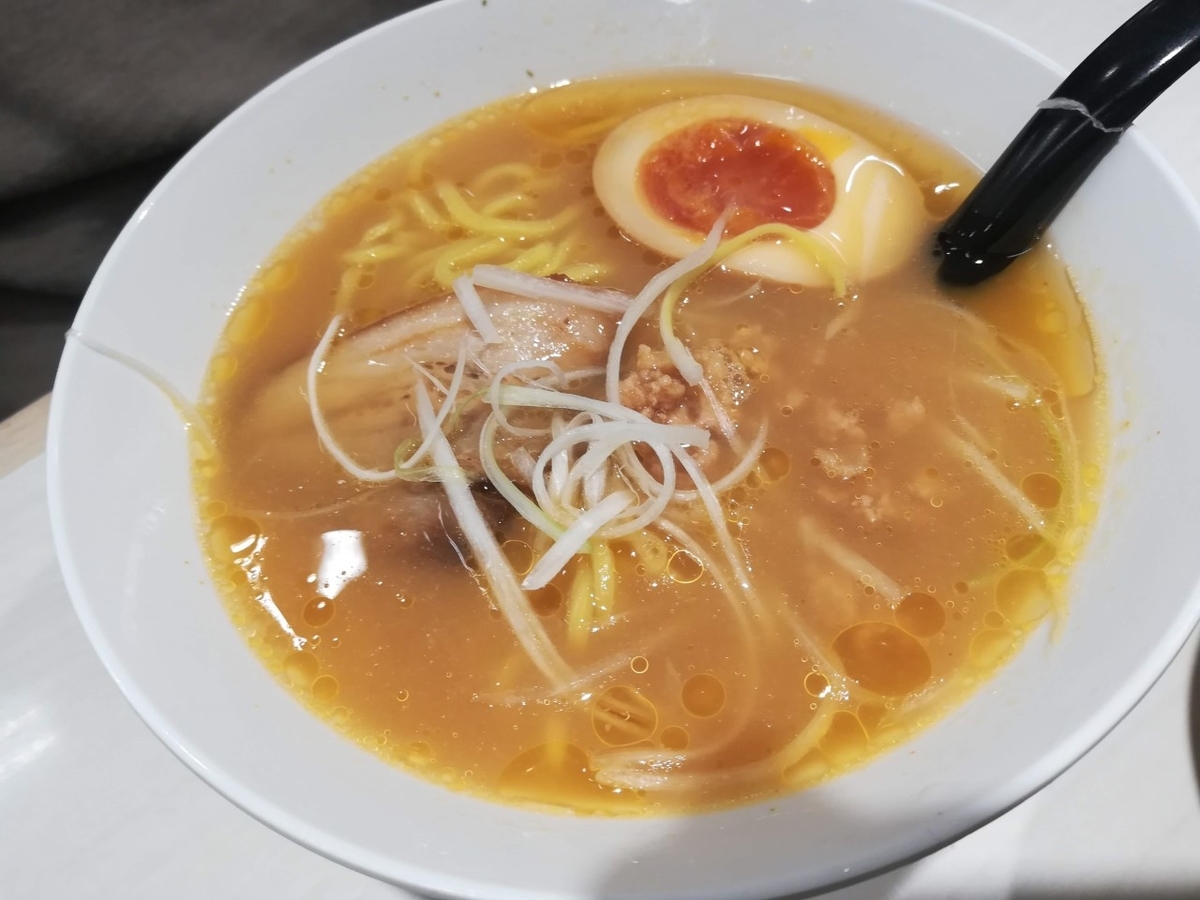 魚べいのコク旨味噌ラーメン