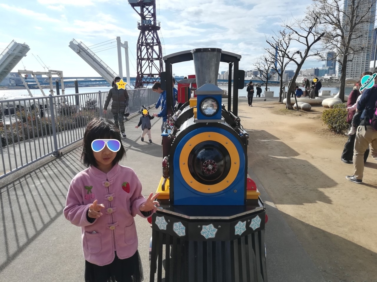 ららぽーと豊洲のカーニバルトレインに乗車!