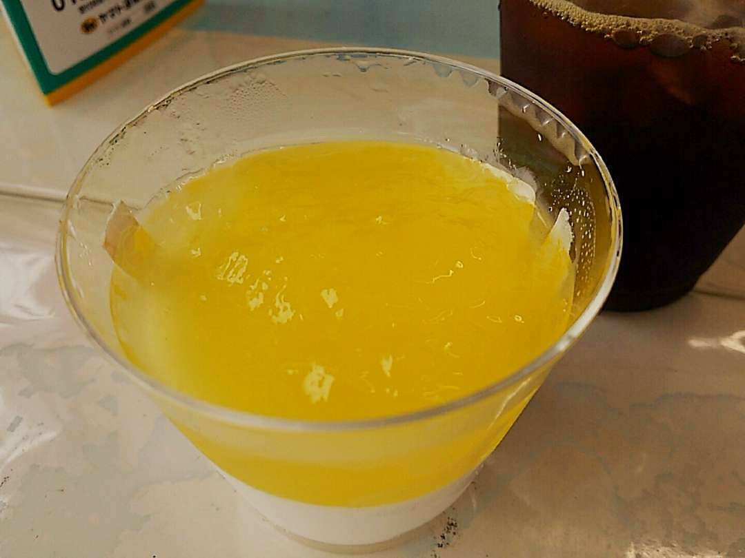 沖縄県産シークワーサーのレアチーズ