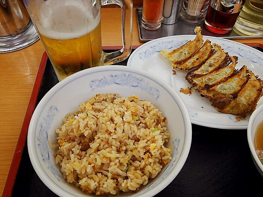 せんべろ探検隊 新宿berg 上野福しん 朝飲みのできる店 ２ 今日のごはんは何にしようかな