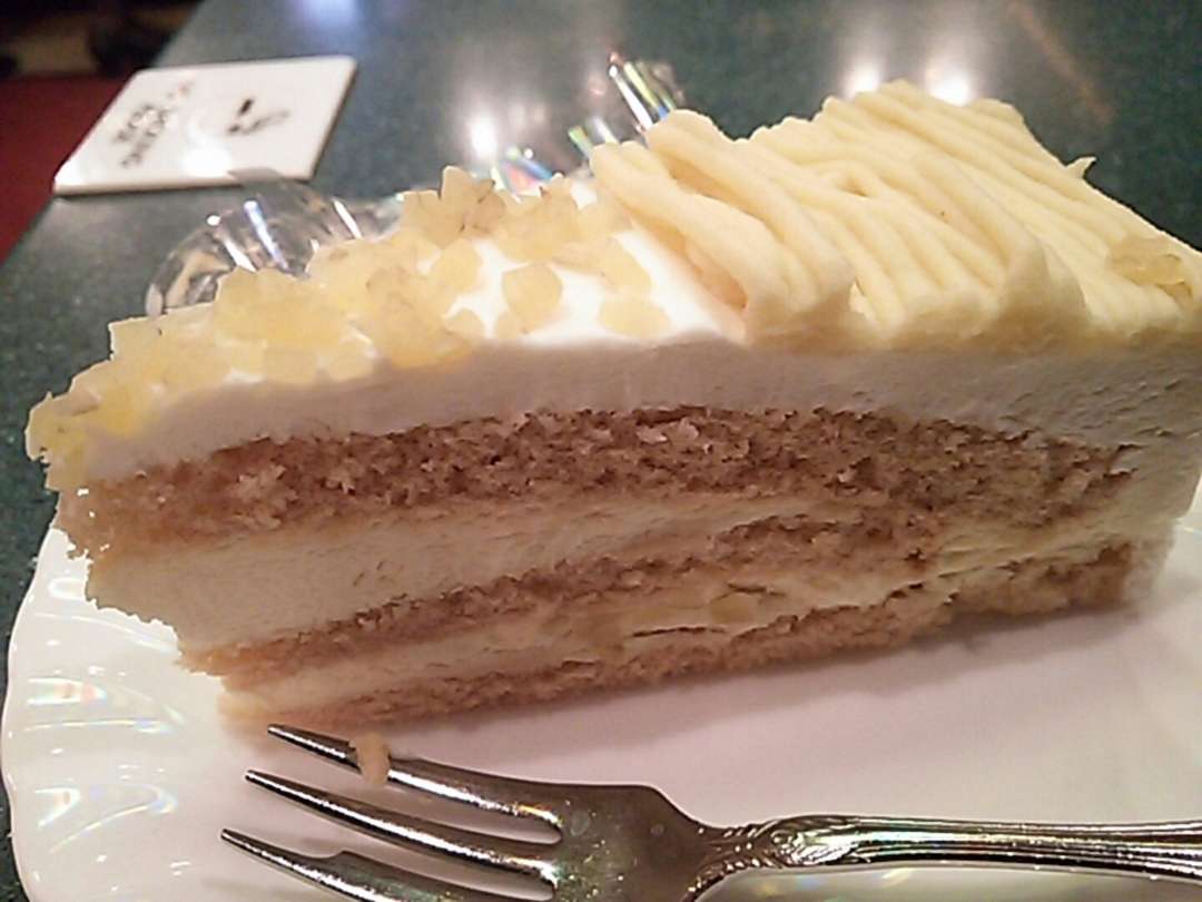 マロンクリームケーキ