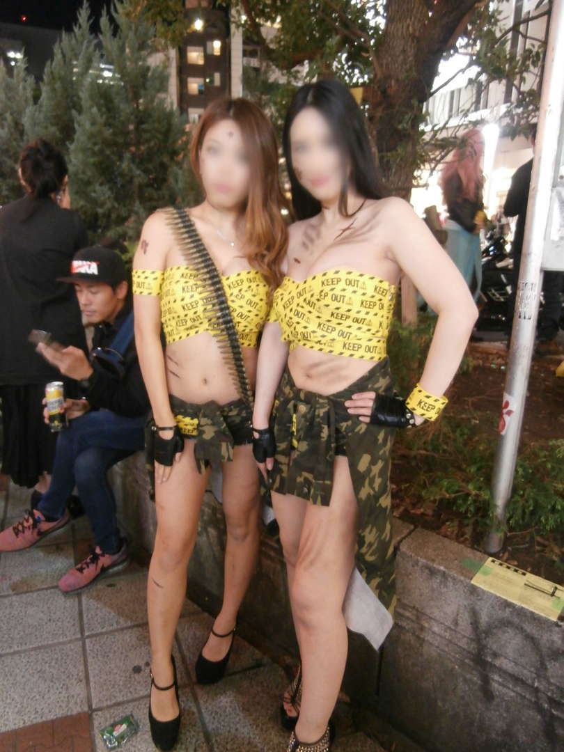 渋谷ハロウィンでスクール水着緊縛を披露しました 2 おとなのお遊び