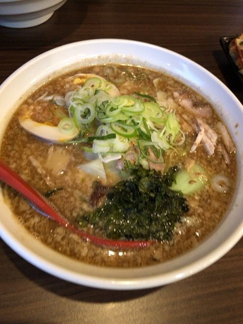 ラーメン若