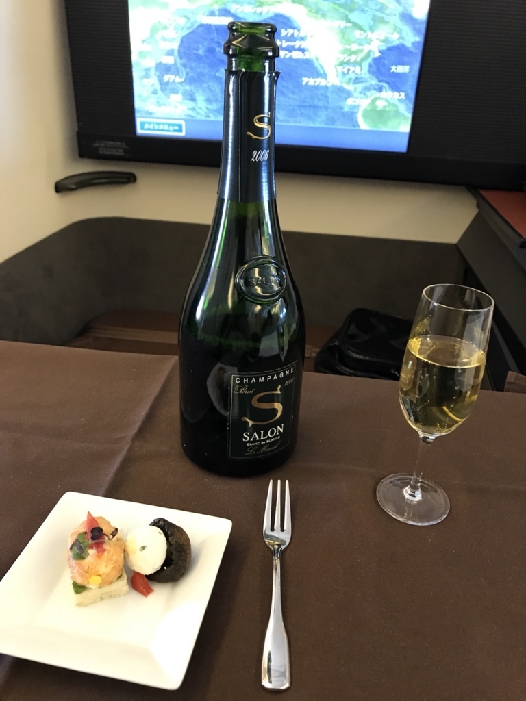 f:id:takeka:20171225231448j:plain f:id:takeka:20171225231448j:plain