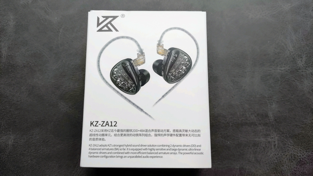 KZ ZA12】落ち着いた低音と煌びやかな高音を奏でるKZの異端児！ - たけ