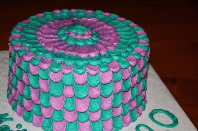 900_7768469sne_peacock-colored-petal-cake-1