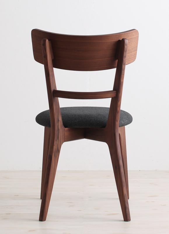 f:id:takeyuki777:20190501021355j:plain ウォールナット無垢材ダイニングセット