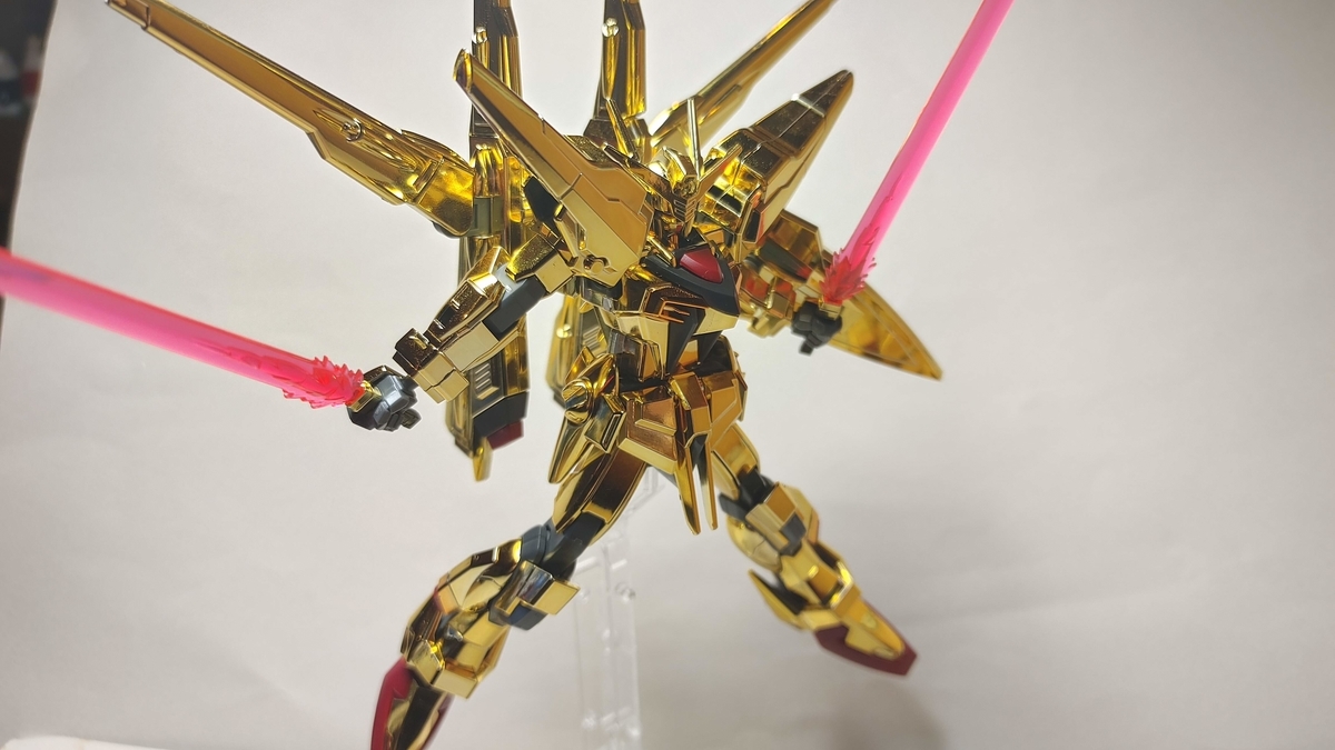 10/29 HGSEEDオオワシアカツキガンダム＆シラヌイアカツキガンダム日記