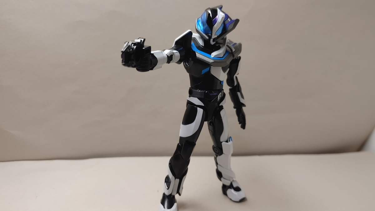8/26 装動仮面ライダーギーツレーザーブーストセット日記 - 瀧丸の手記