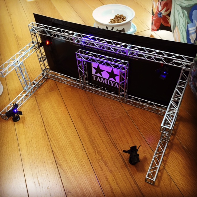 f:id:takinomizuKMDmini4wd:20161106144855j:plain f:id:takinomizuKMDmini4wd:20161106144855j:plain