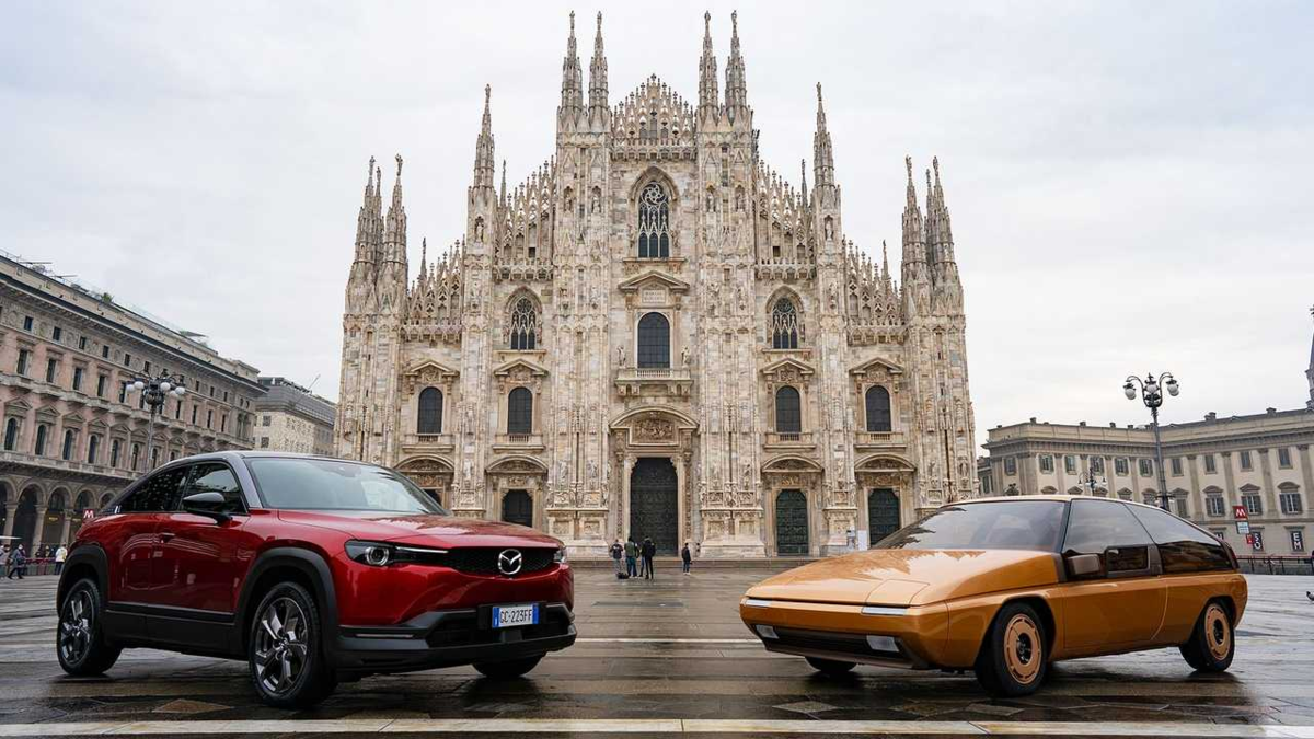 イタリアマツダがレストアされたコンセプトカー”MX-81”に関する短編