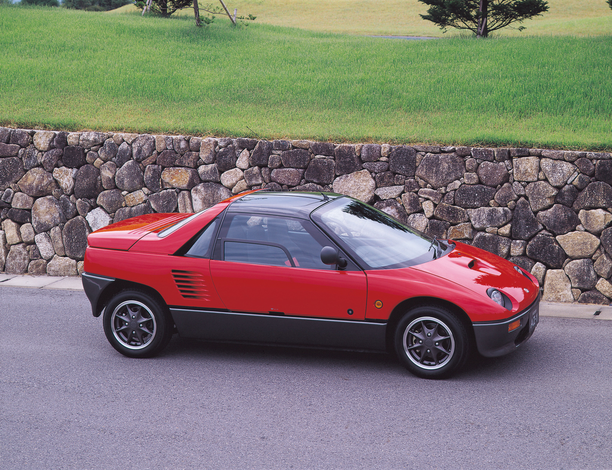 MAZDA COLLECTIONで「AUTOZAM AZ-1」のモデルカーが3月18日に