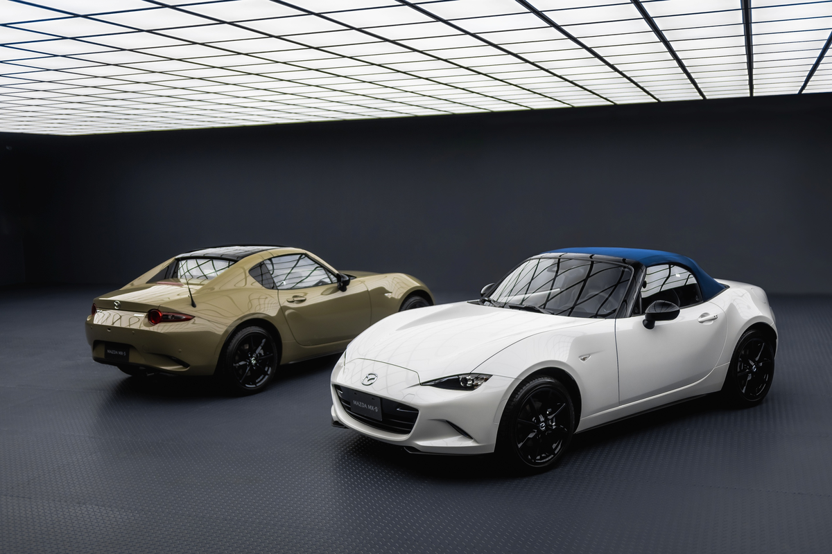 台湾マツダが「MX-5(ロードスター)」と「CX-5」の商品改良モデルを 台湾マツダが「MX-5(ロードスター)」と「CX-5」の商品改良モデルを
