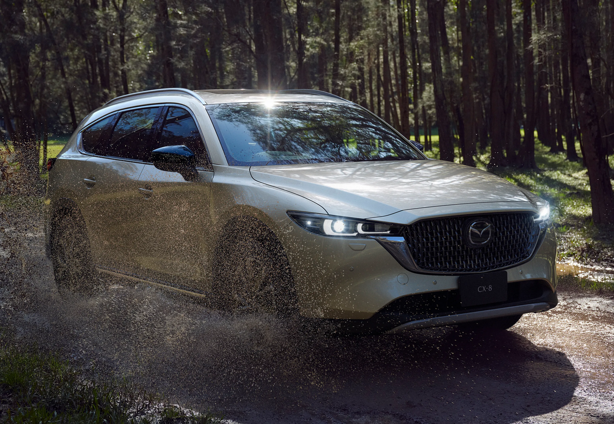 マツダが「CX-8」生産終了のニュースリリースを発表、さらに
