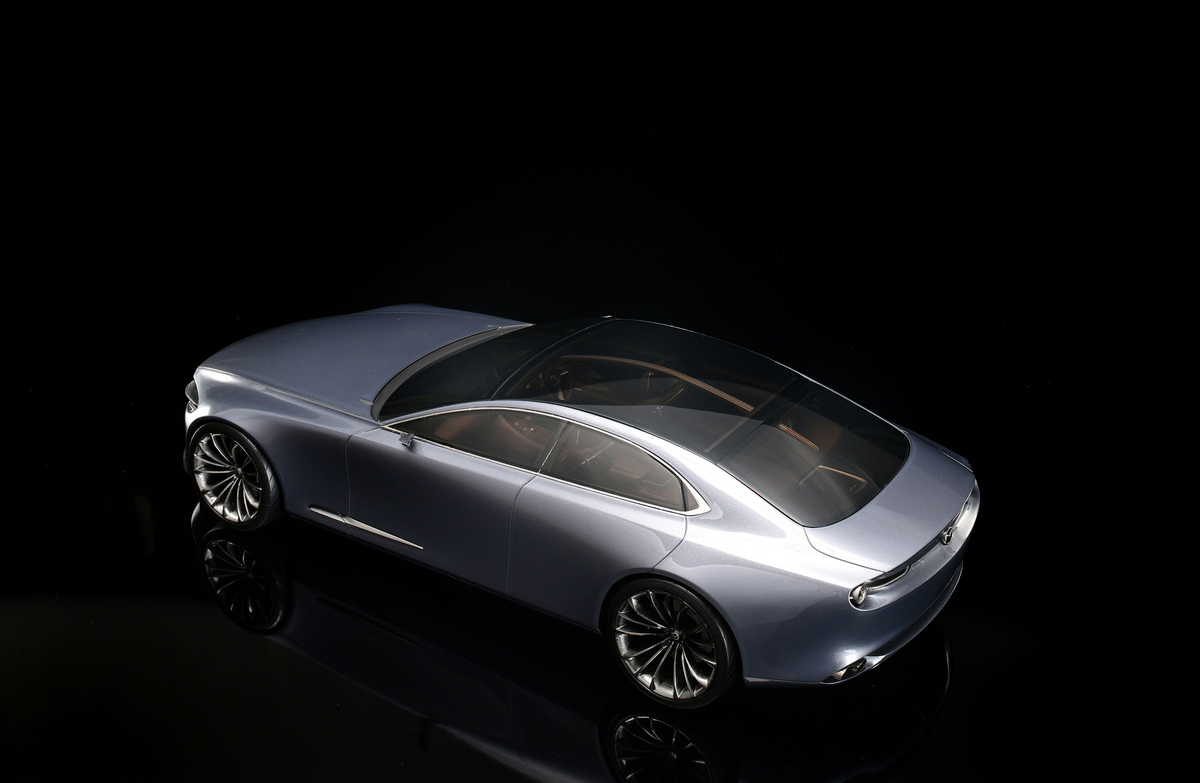 マツダが東京オートサロン2024で「VISION COUPE（1/18スケール