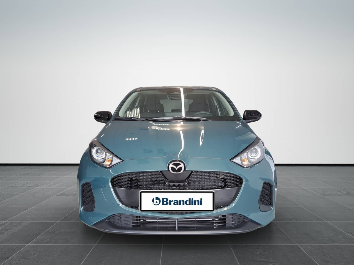 MAZDA2 HYBRID 2026年モデル（Fern Green）」の実車画像。 - つらつら