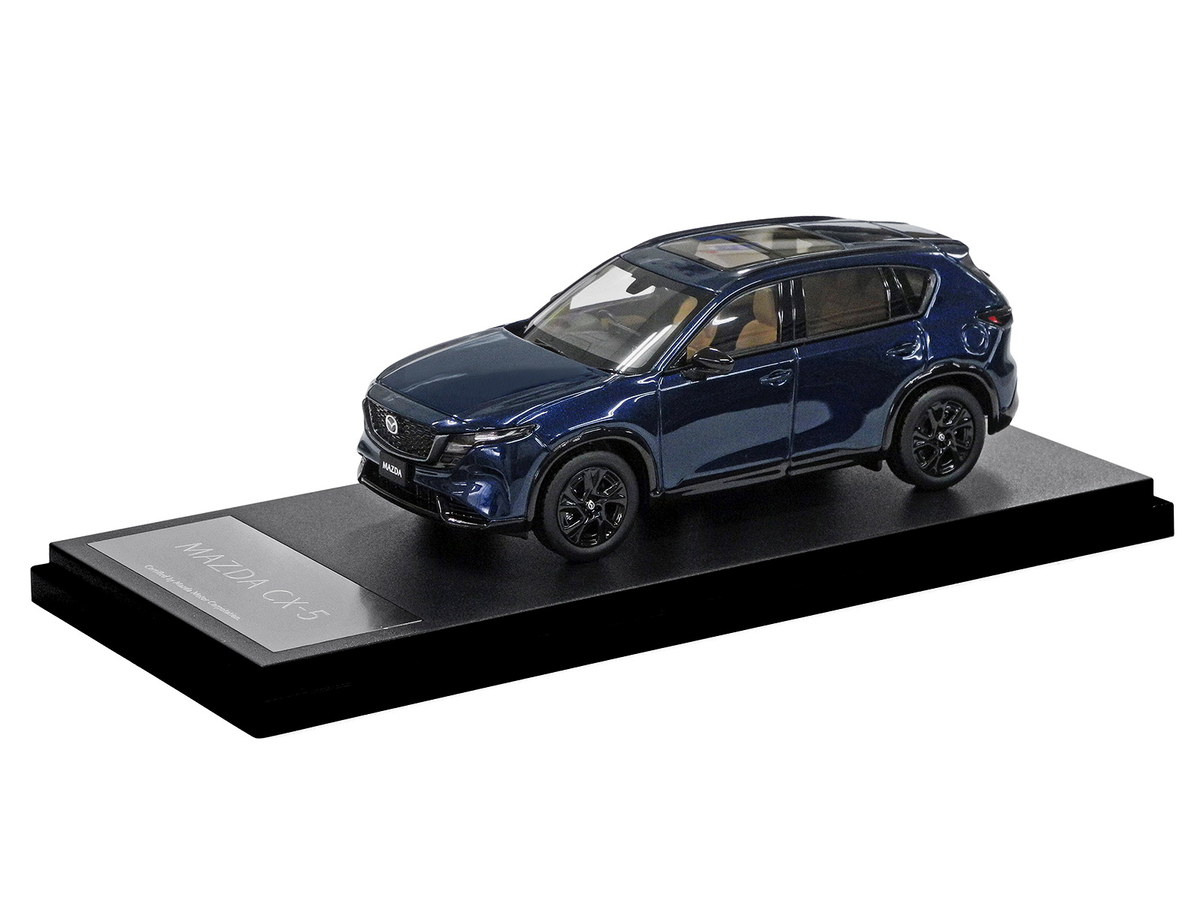MAZDA COLLECTIONで「新型CX-5 モデルカー（1/43・1/64スケール）」が6