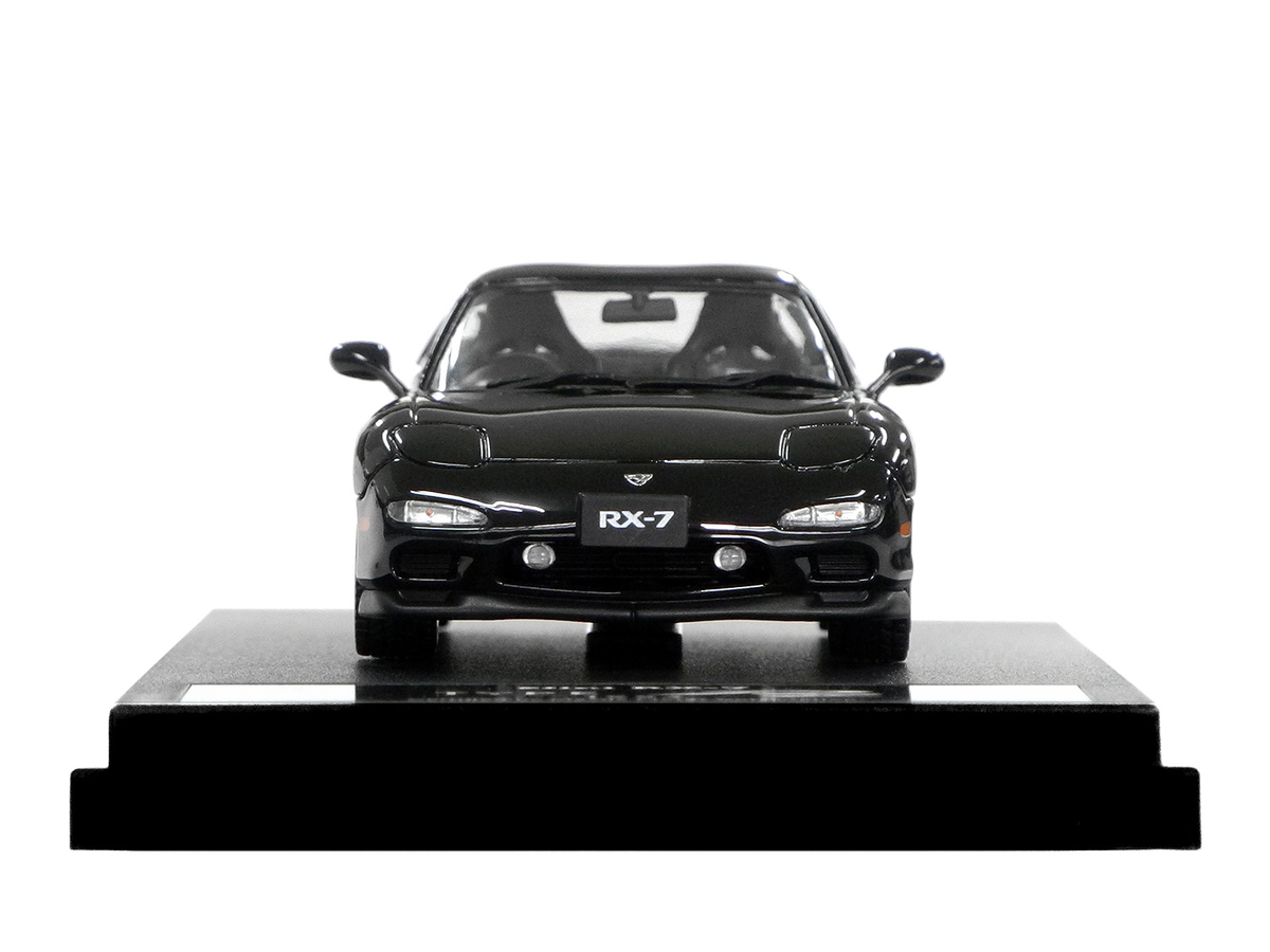 MAZDA COLLECTIONで「Efini RX-7 TypeRZ（1993）」「MAZDA RX-7 Type