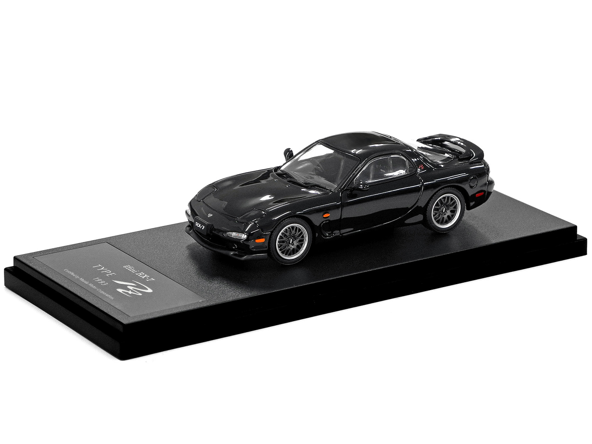 MAZDA COLLECTIONで「Efini RX-7 TypeRZ（1993）」「MAZDA RX-7 Type