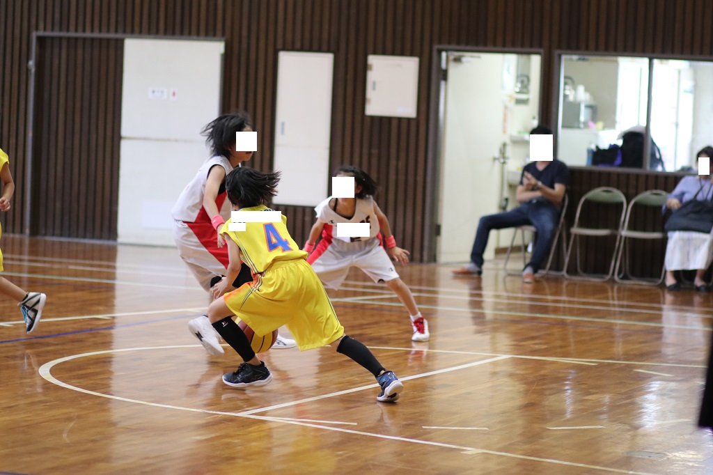 女子ミニバスケットボール写真