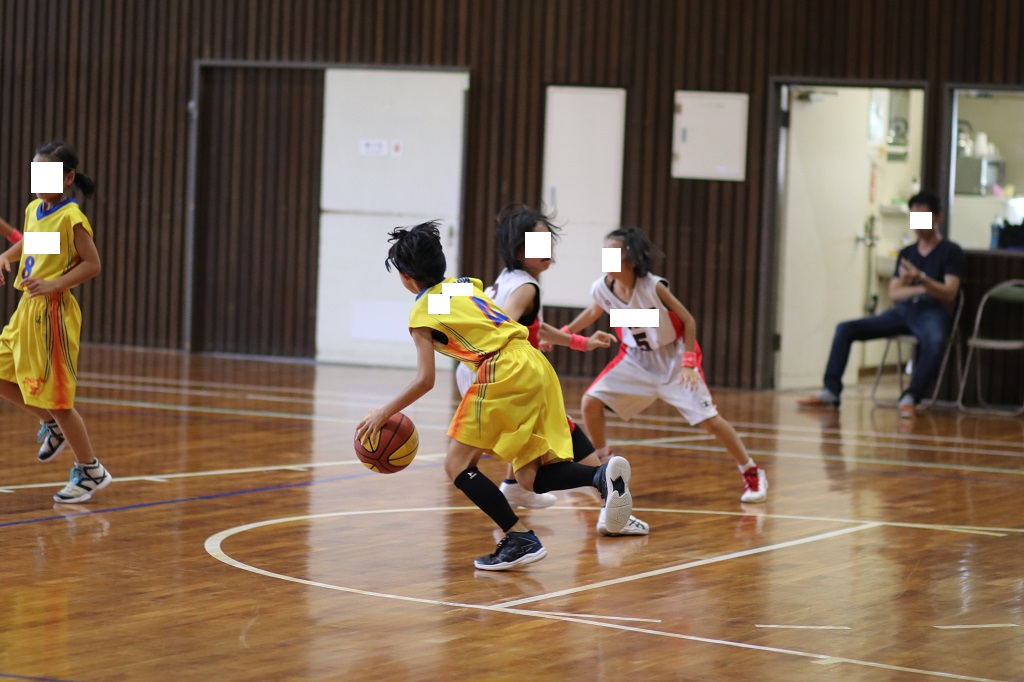 女子ミニバスケットボール写真