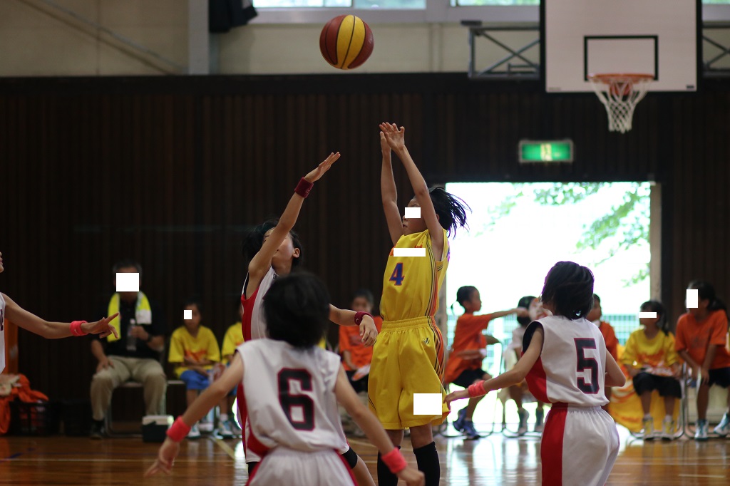 女子ミニバスケットボール写真