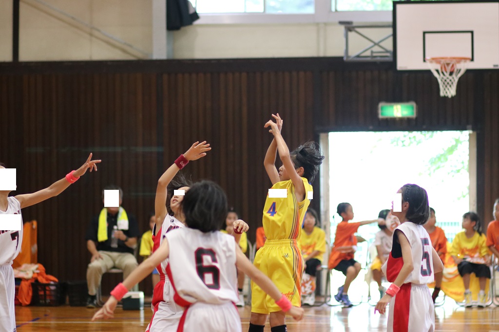 女子ミニバスケットボール写真