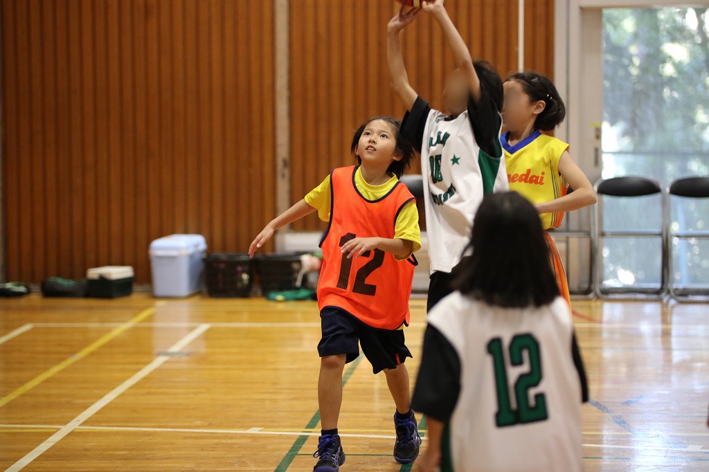 EOS 80D+50-100mm F1.8で撮影したミニバスケットボール写真Basketball Photo